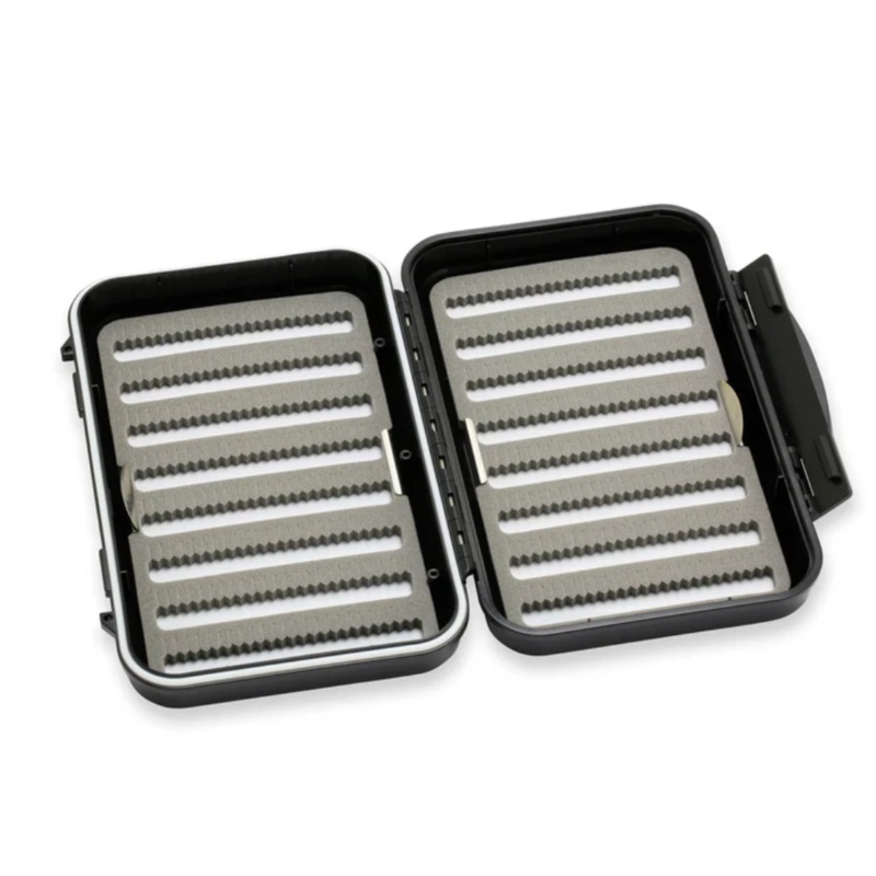 C&F Design CF-2500 – 8 Row Fly Case