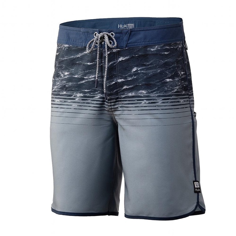 Huk Men’s Classic 20″ Boardshort Soild – Sargasso Sea 28