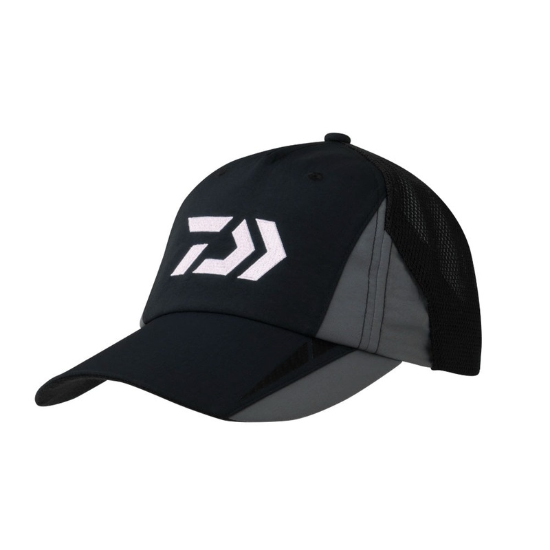 Daiwa DC-3225 Water-repellent Half Mesh Cap Free Black