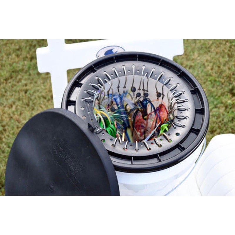 Barb Buddy Bucket Lid
