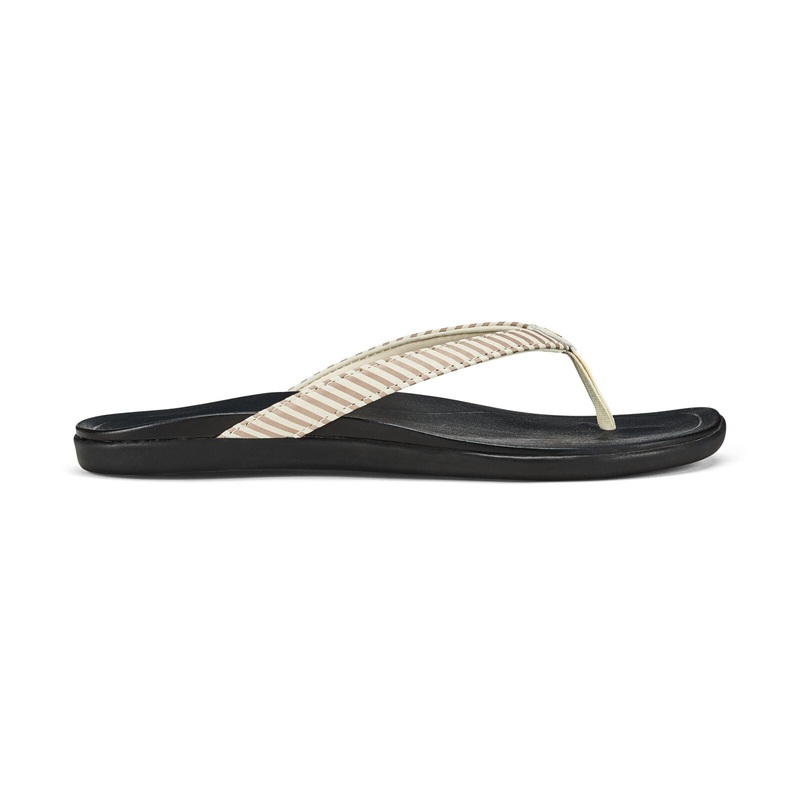 OluKai Womans Ho’Opio Sandals-Bone Stripe/Black 7