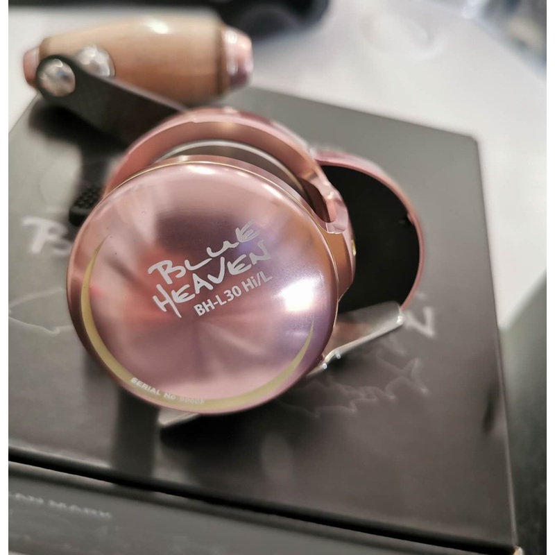 STUDIO OCEAN MARK Limited Edition BLUE HEAVEN L30Hi-PiG/G(23) AE85Cork BHL30Hi/R PiG/G (23) – Right Handle